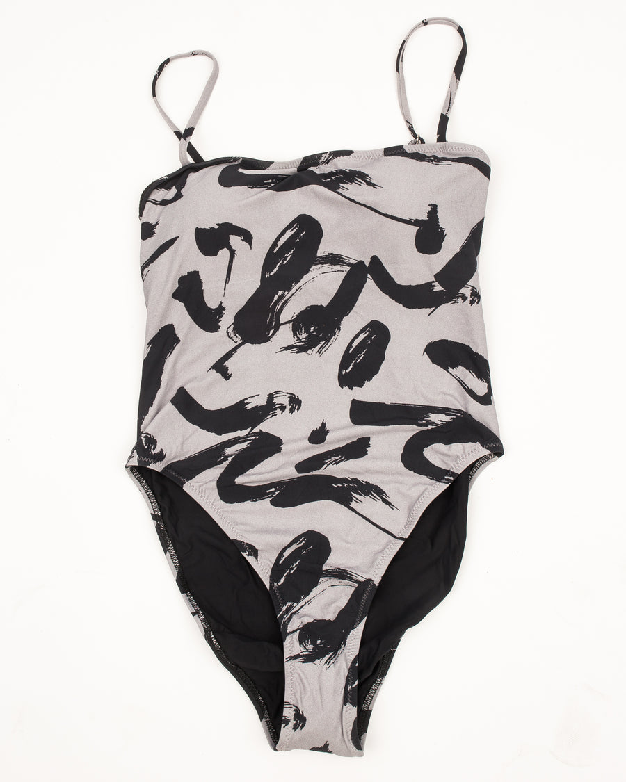 one piece swimsuit, ele swims, black and white